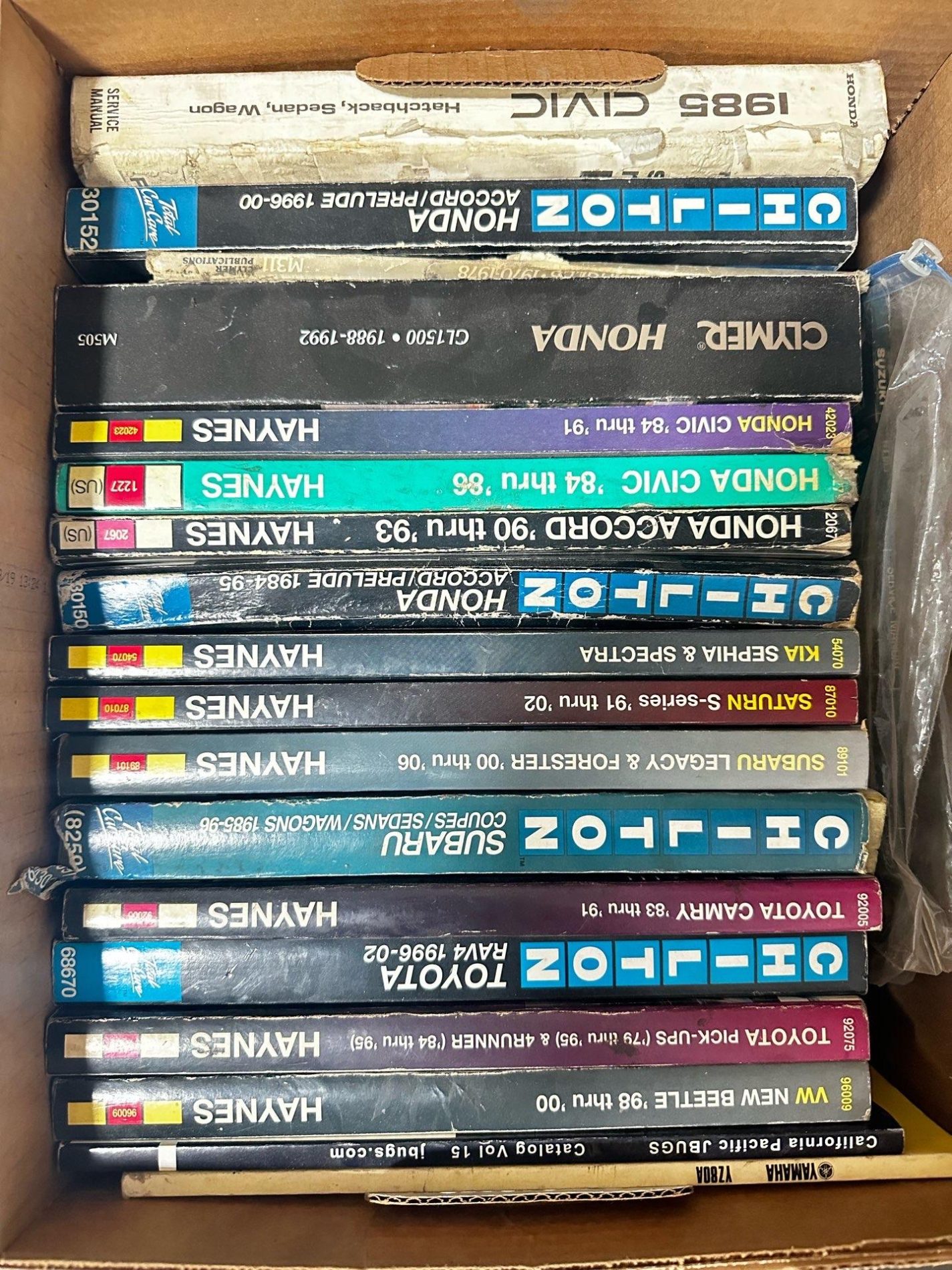 CHILTON & HAYNES MANUALS - Image 5