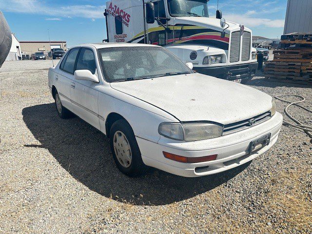A254325 – 1992 Toyota Camry - Image 2